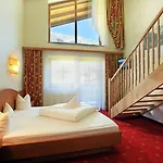 Alpin - Garni 3*