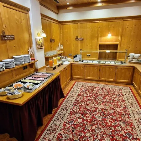 Hotel Alpin Scheffau