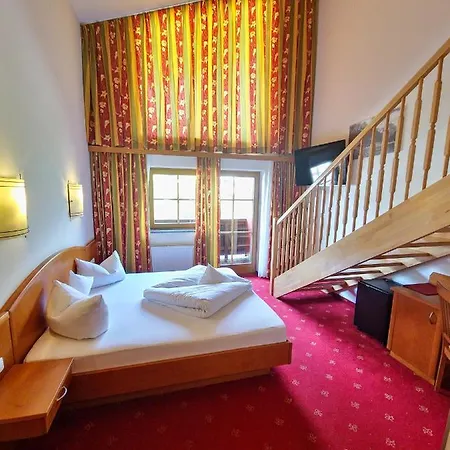 Alpin - Garni Hotel