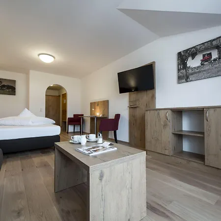 Alpin - Garni Hotel Scheffau am Wilden Kaiser