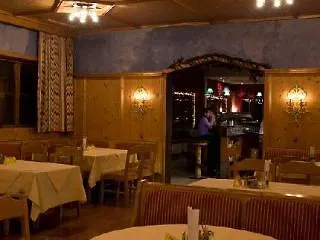 Alpin Scheffau Hotel 3*