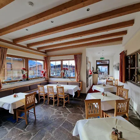 Alpin - Garni Otel