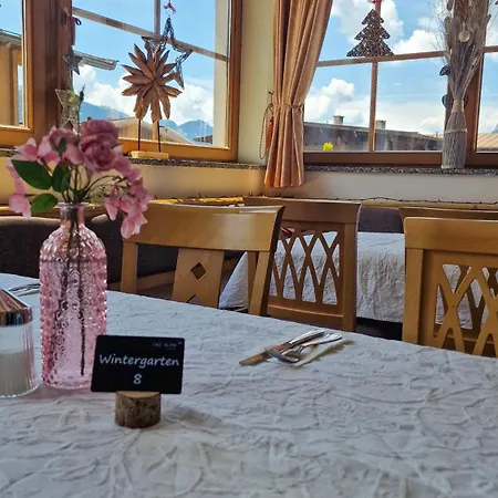 Alpin - Garni 3*