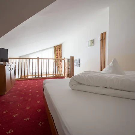 Alpin - Garni Otel Scheffau am Wilden Kaiser