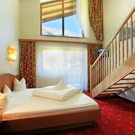 Alpin - Garni 3*
