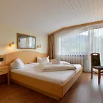 Alpin - Garni Hotell