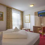 Alpin - Garni Hotell