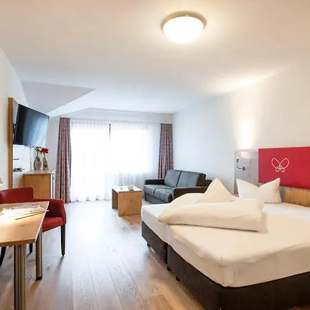 Alpin - Garni 3* 凯撒山麓舍福