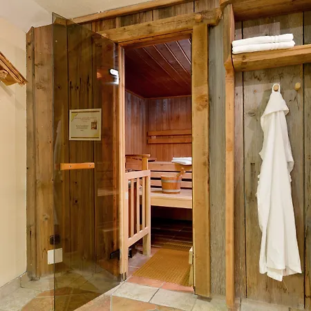 Alpin - Garni 酒店 凯撒山麓舍福