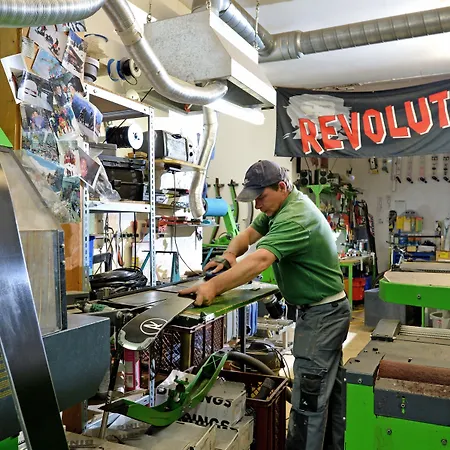 Alpin - Garni 凯撒山麓舍福